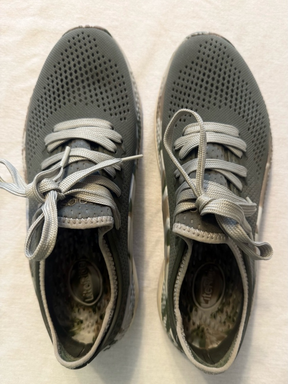 CROCS Green and Cream Shoe Label